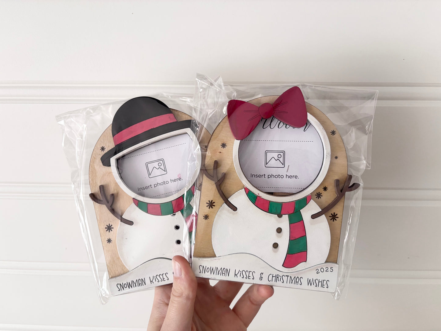 Snowman Kisses frame