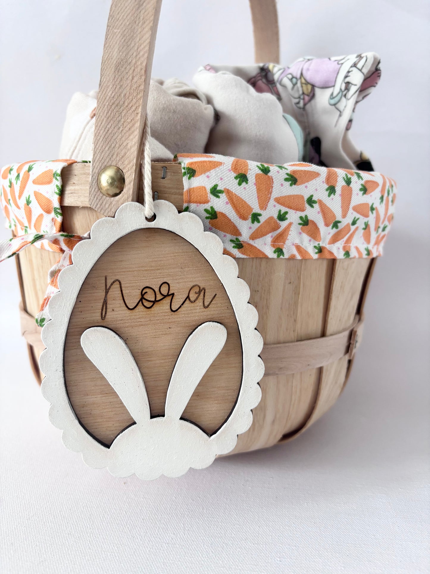 Scalloped Bunny tag